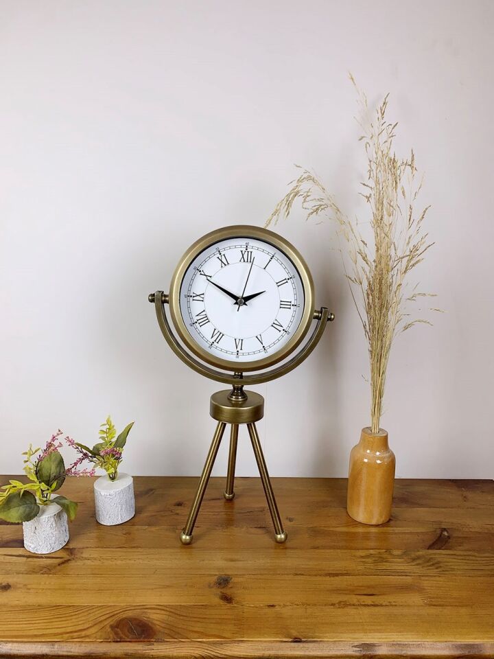 Eskitme Metal Mini Tripod Retro Masa Saati 45×26 cm