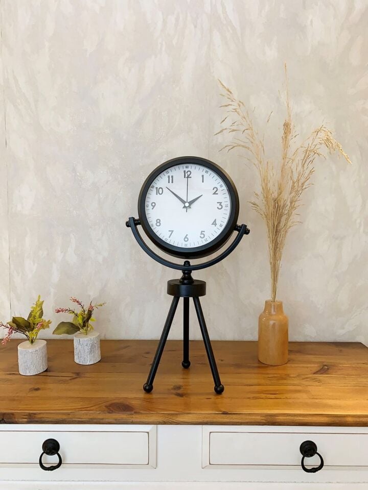 Siyah Metal Mini Tripod Dekoratif Masa Saati 45×26 cm