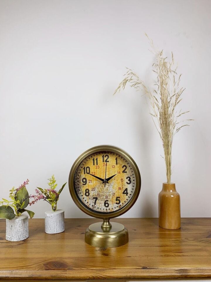 Eskitme Metal Kaos Masa Saati 25×20 cm