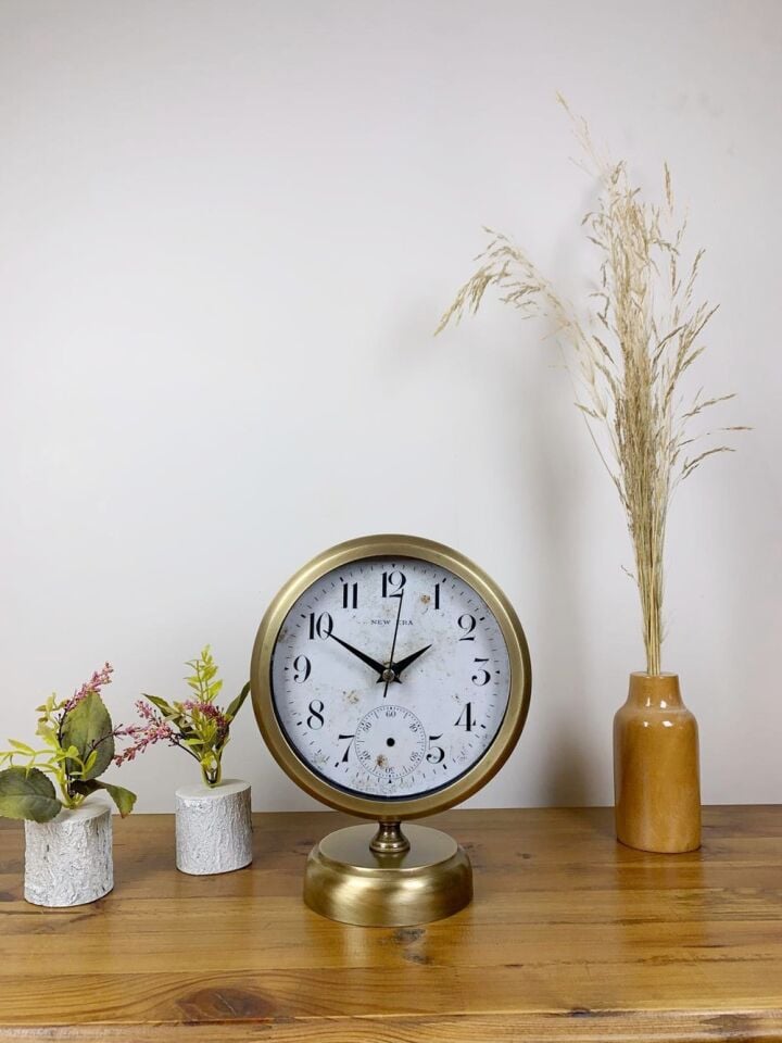 Eskitme Metal Masa Saati 25×20 cm