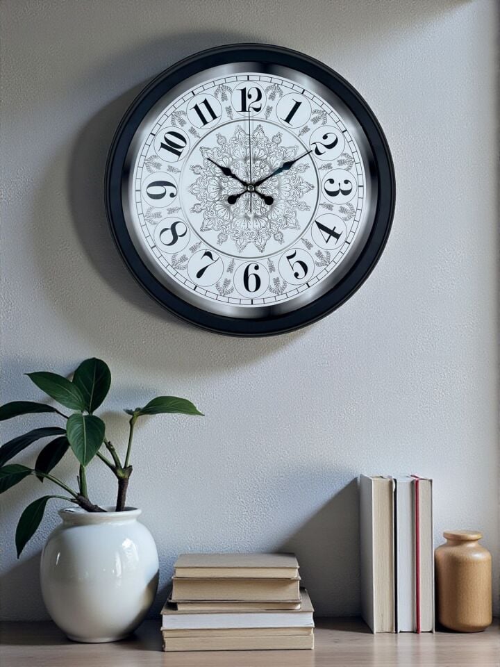 Şaheser Tasarım Zarif Desenli 40 cm Metal Duvar Saati