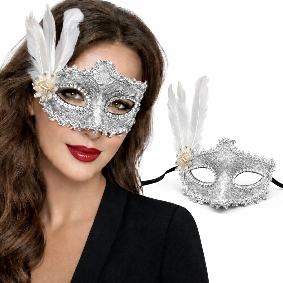 Mey İthalat® Lüks Beyaz Tüylü Venedik Maskesi – Taşlı Dantel Tasarım