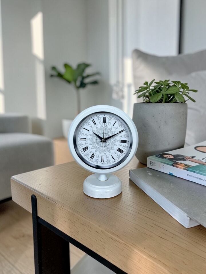 Elisse Mandala Desenli Beyaz 25 x 20 Cm Masa Saati