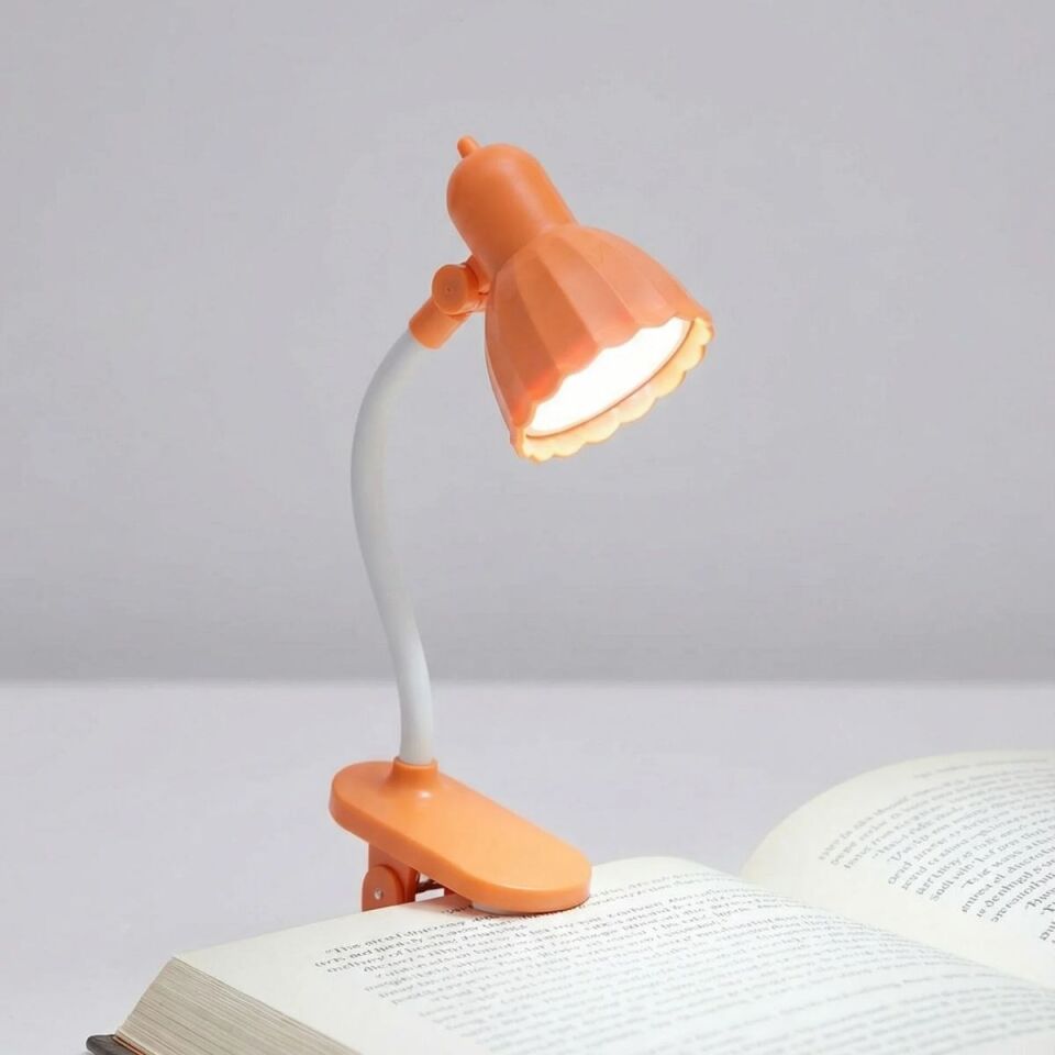 AD Lale Model Mandallı LED Kitap Okuma Lambası – Kıvrılabilir Esnek Gövdeli, Taşınabilir Gece Lambası & Masaüstü Okuma Işığı