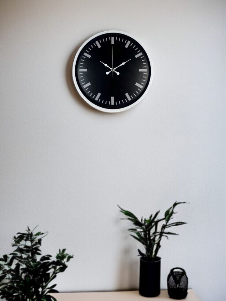 Beyaz 36 Cm Modern Duvar Saati