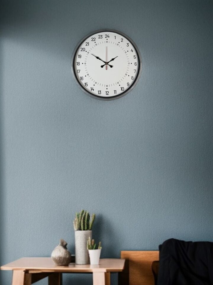 36 Cm Gri 24 Saat Göstergeli Özel Tasarım Duvar Saati