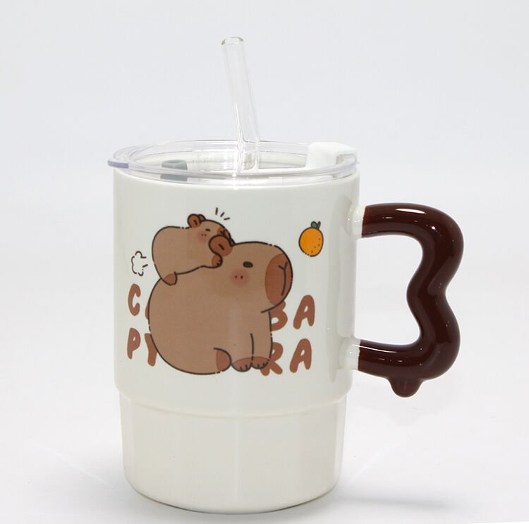 Sevimli Capybara Figürlü Kapaklı Porselen Kupa Bardak