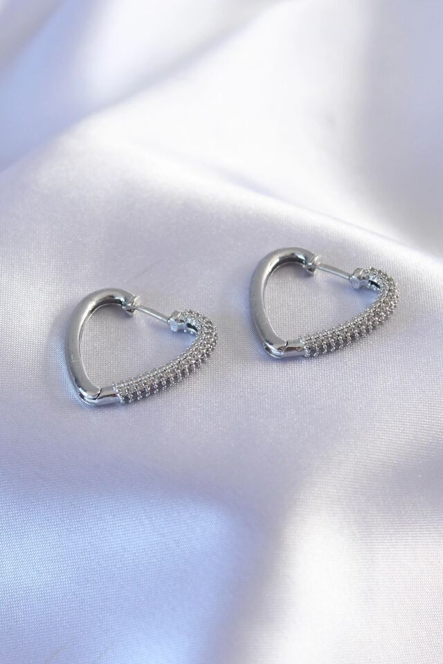 Mey İthalat® Gümüş Renk Zirkon Taşlı Kalp Model Kadın Küpe