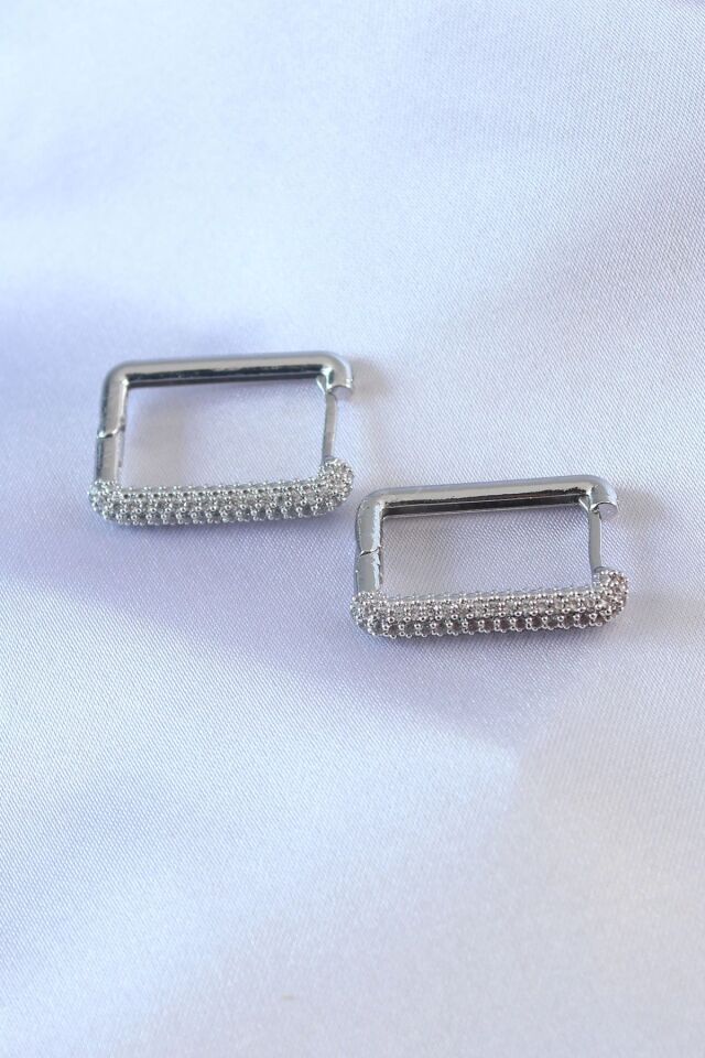 Mey İthalat® Gümüş Renk Kare Model Zirkon Taşlı Pirinç Kadın Küpe