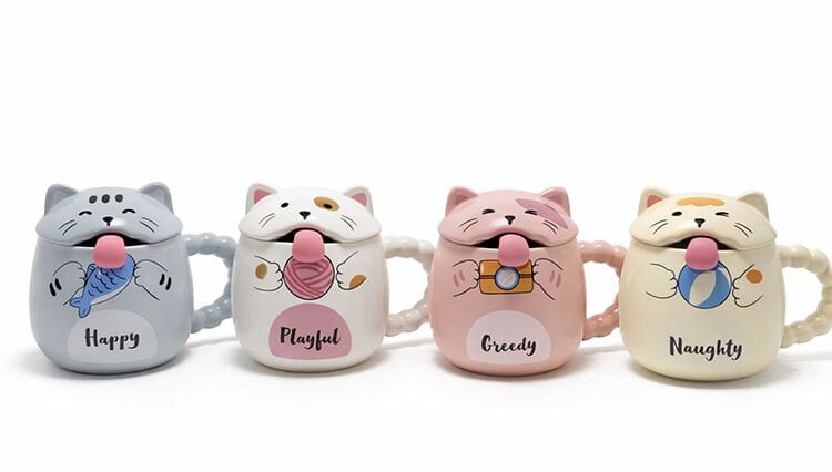 Özel Tasarım 3D Kedi Figürlü Kapaklı Kaşıklı Kupa Bardak