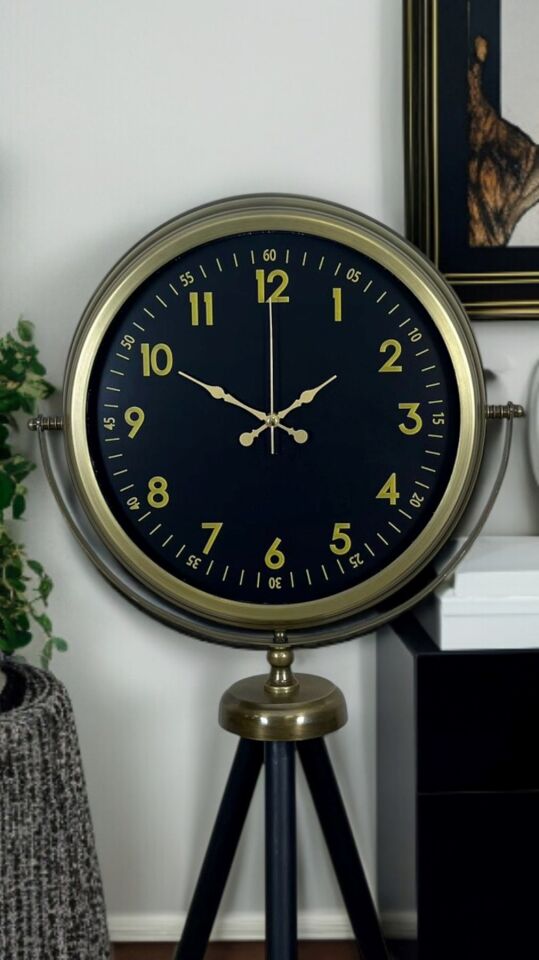 Retro Luxury Tripod Ayaklı Saat