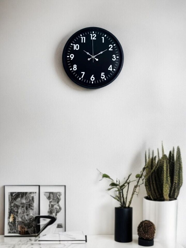 36 Cm Siyah Modern Duvar Saati