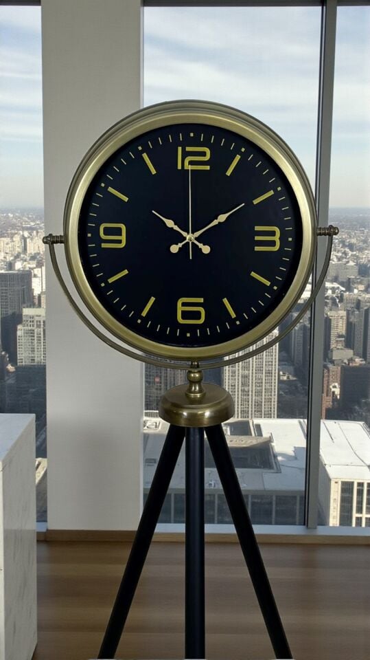 Zamanın Asaleti Eskitme Tripod Ayaklı Saat