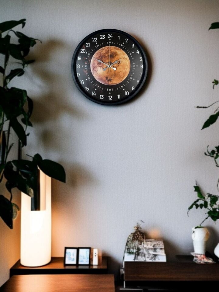 36 Cm 24 Saat Göstergeli Özel Tasarım Duvar Saati