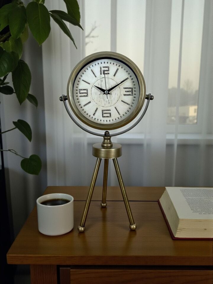 Nostalji Tripod Eskitme Üç Ayaklı Metal Masa Saati