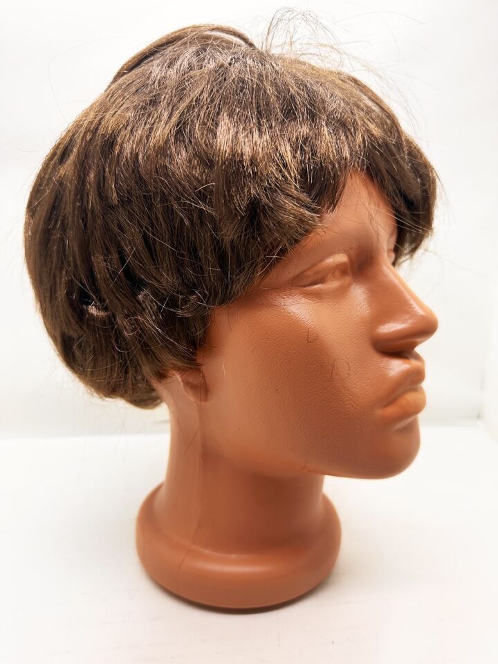 Kahverengi Kısa Kesim İçi Astarlı Erkek Peruğu