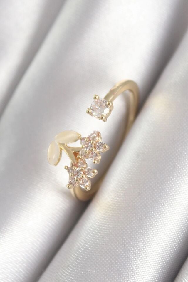 Mey İthalat® Pirinç Gold Renk Zirkon Taşlı Çiçek Model Kadın Yüzük