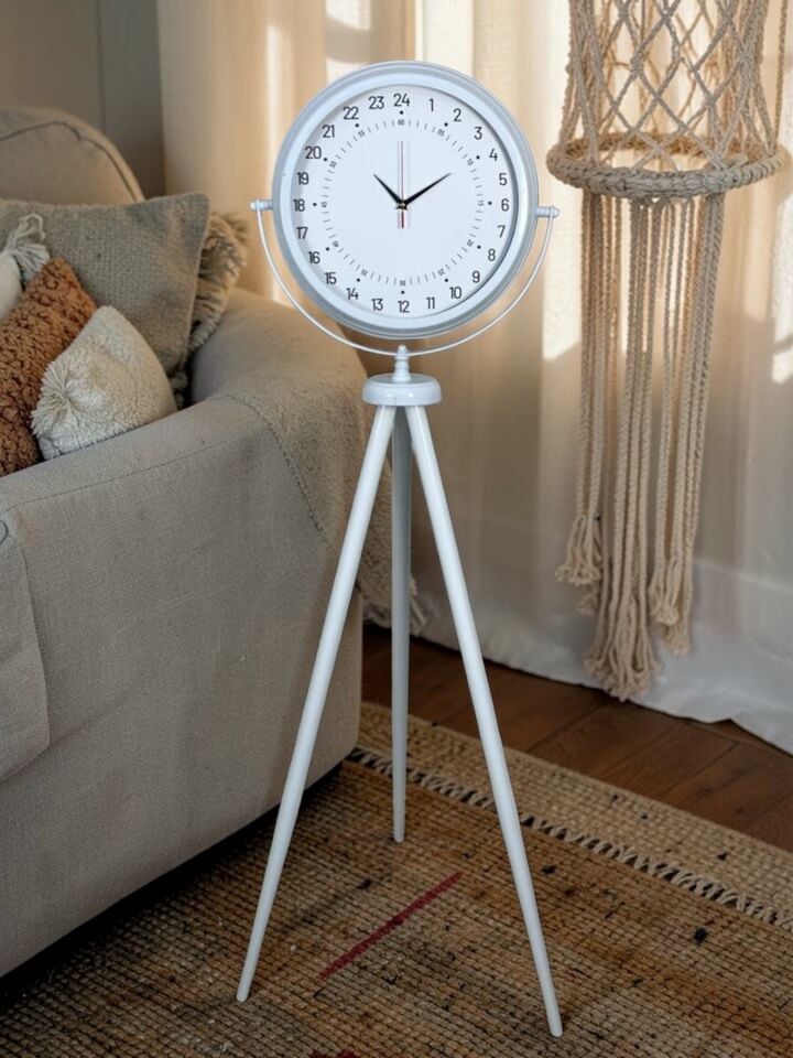 Beyaz 24 Saat Göstergeli Tripod Ayaklı Saat