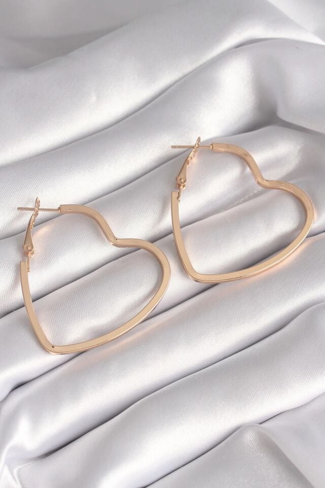 Mey İthalat® Pirinç Gold Renk Kalp Model Kadın Küpe